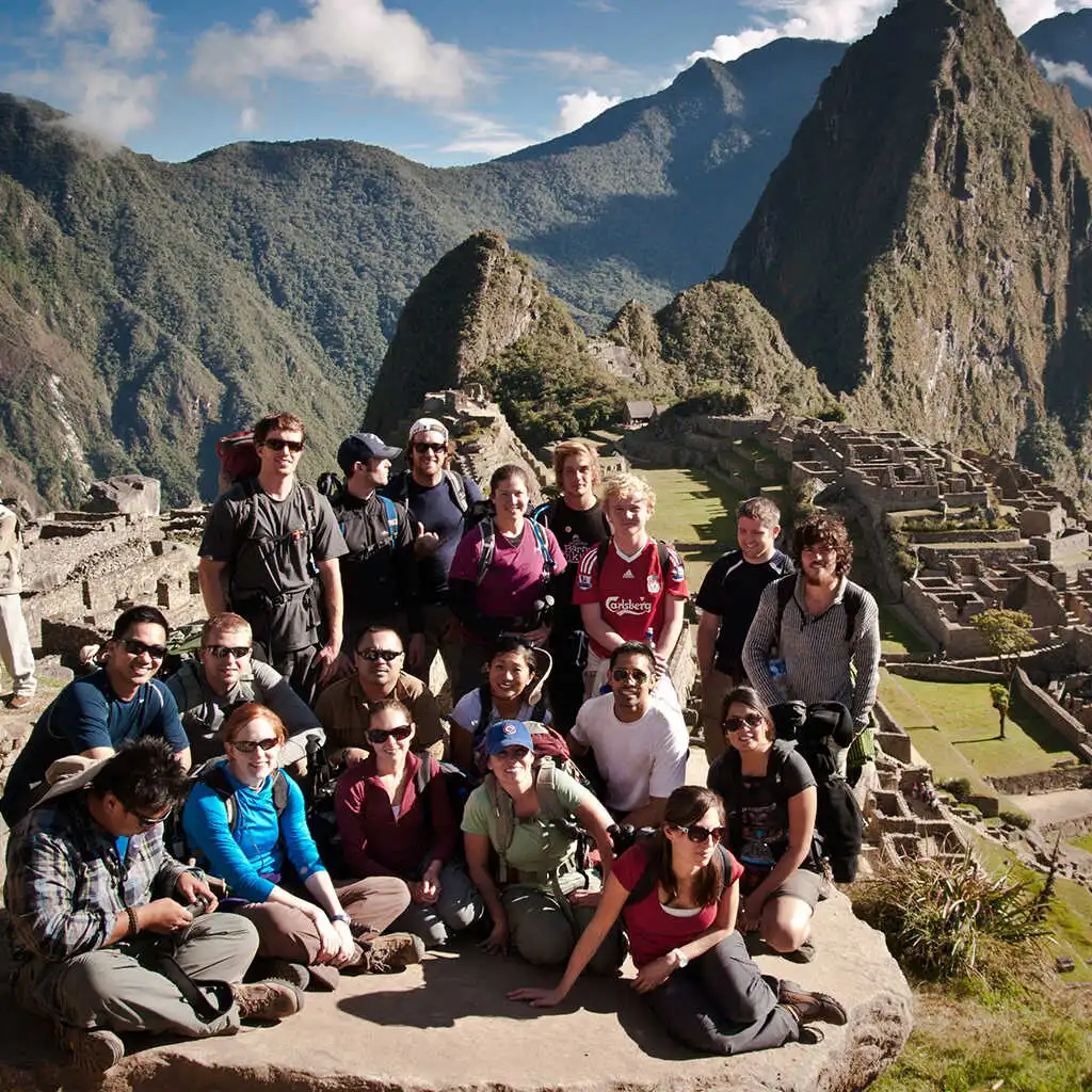 Tour de 3 días a Machu Picchu en bus | La forma más económica de explorar la Ciudadela Inca