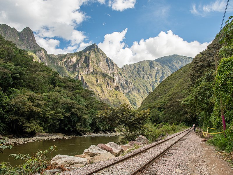 Bus Cusco Hidroeléctrica - Machu Picchu por la Ruta Amazónica