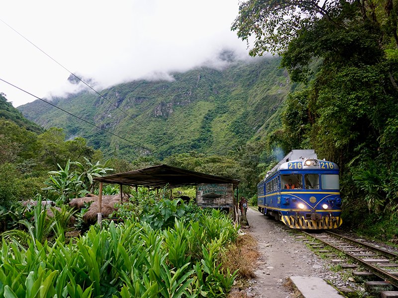 Bus Cusco Hidroeléctrica - Machu Picchu por la Ruta Amazónica